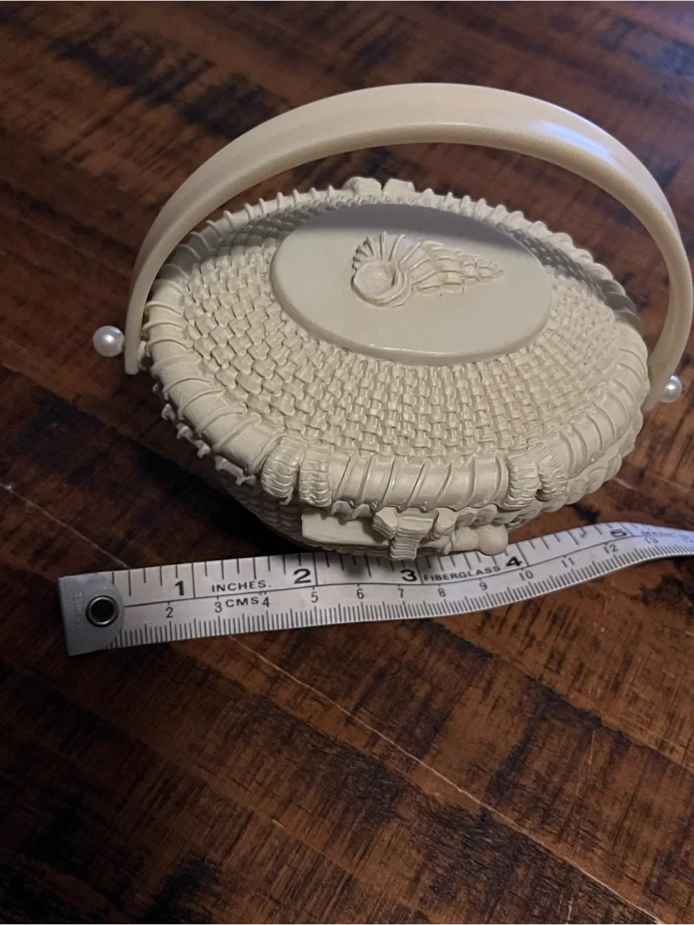 Vintage Style Cream ceramic Trinket Basket with Handle